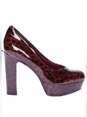 MARC JACOBS Patent Leather Leopard Print Platform Heels